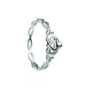 Claddagh Ring with Continuity Band