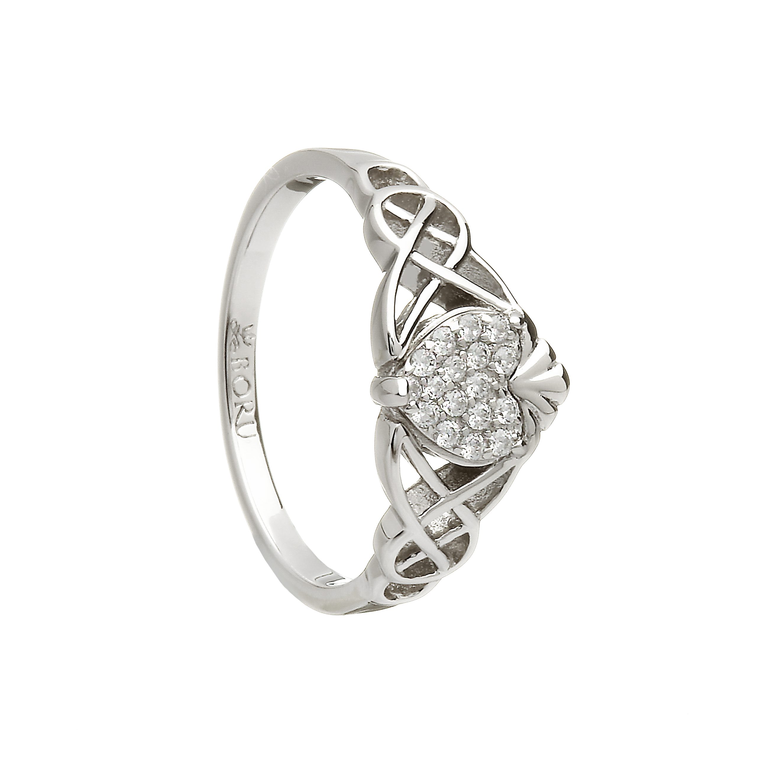 Ladies Pave Claddagh Ring