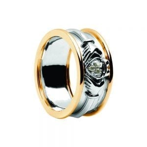 Mens Claddagh Wedding Band